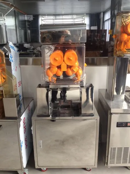 Соковыжималка для цитрусовых Foodatlas 2020АММ-(IS)C (прилавок, корпус прозр пласт, конт нерж, GB)