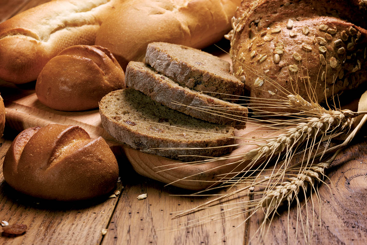 Foodatlas поздравляет любимых клиентов с днем хлеба!